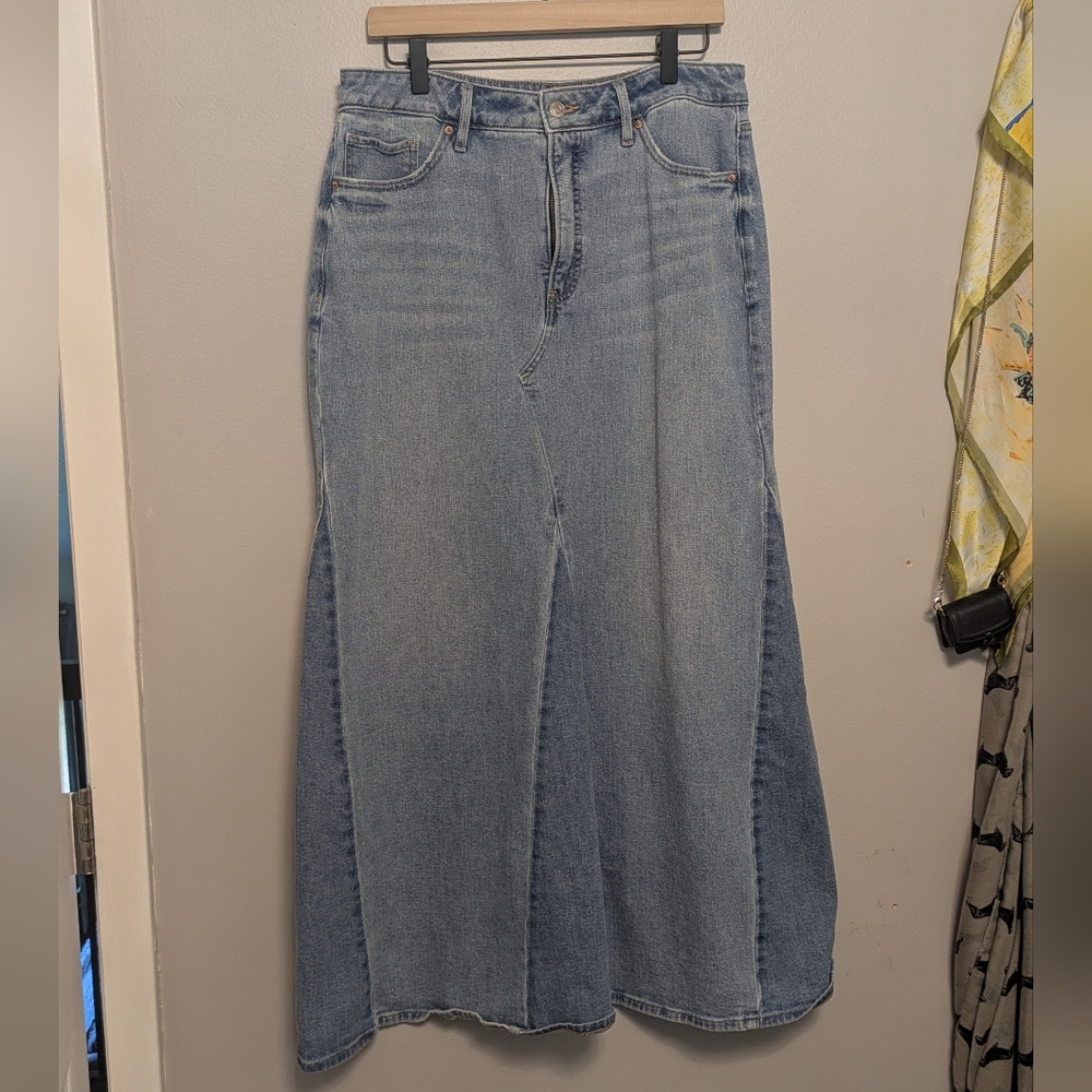 Express Conscious Edit Maxi Denim Skirt 10